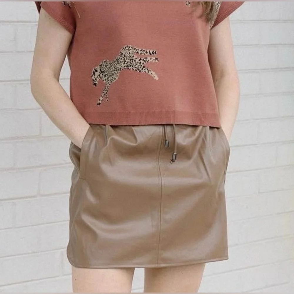 NWT Small Entro Faux Leather Mini Skirt